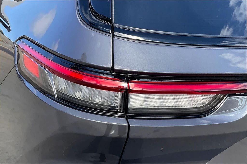 new 2025 Jeep Grand Cherokee L car, priced at $45,725