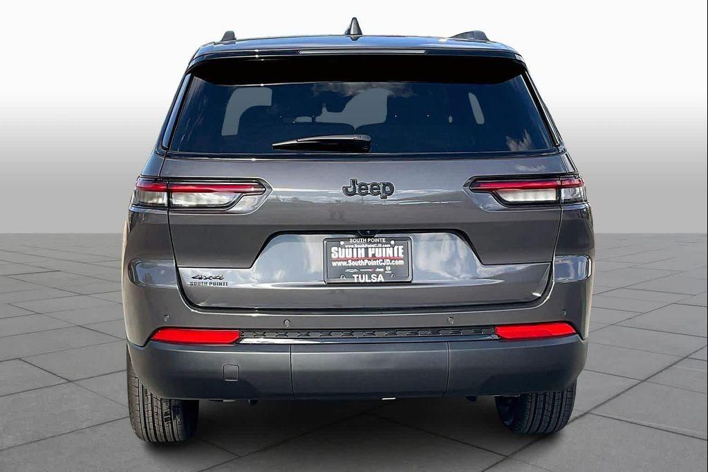 new 2025 Jeep Grand Cherokee L car, priced at $45,725