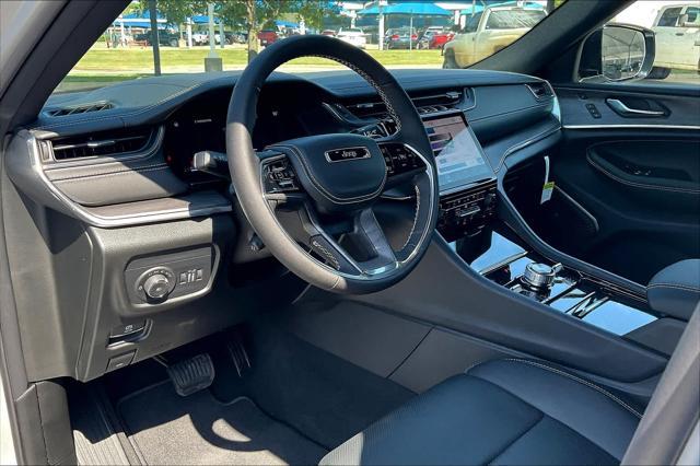 new 2024 Jeep Grand Cherokee car, priced at $62,000