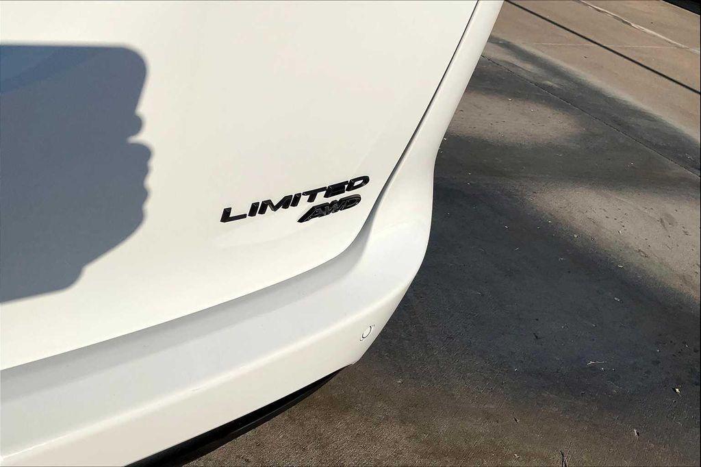 new 2026 Chrysler Pacifica car, priced at $54,999
