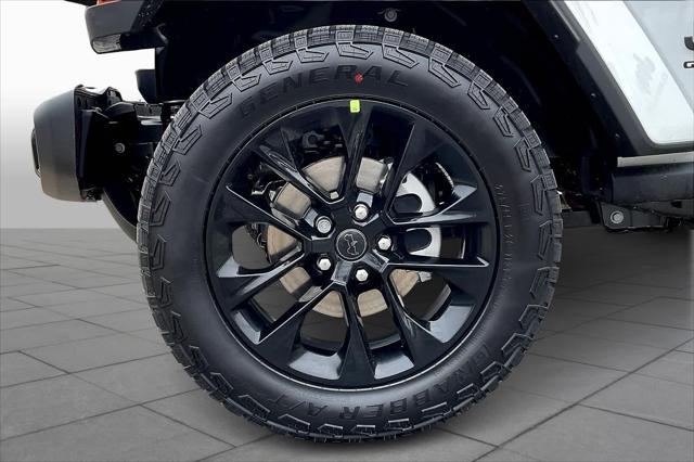 new 2025 Jeep Gladiator car, priced at $42,635