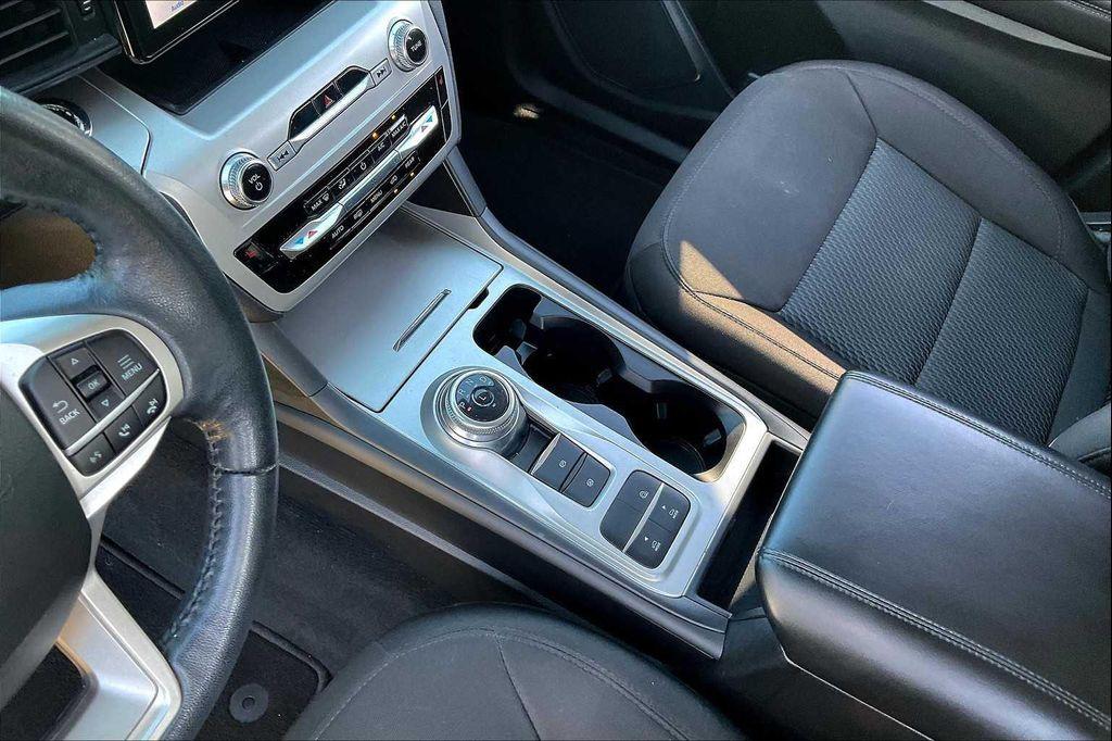 used 2022 Ford Explorer car, priced at $21,999