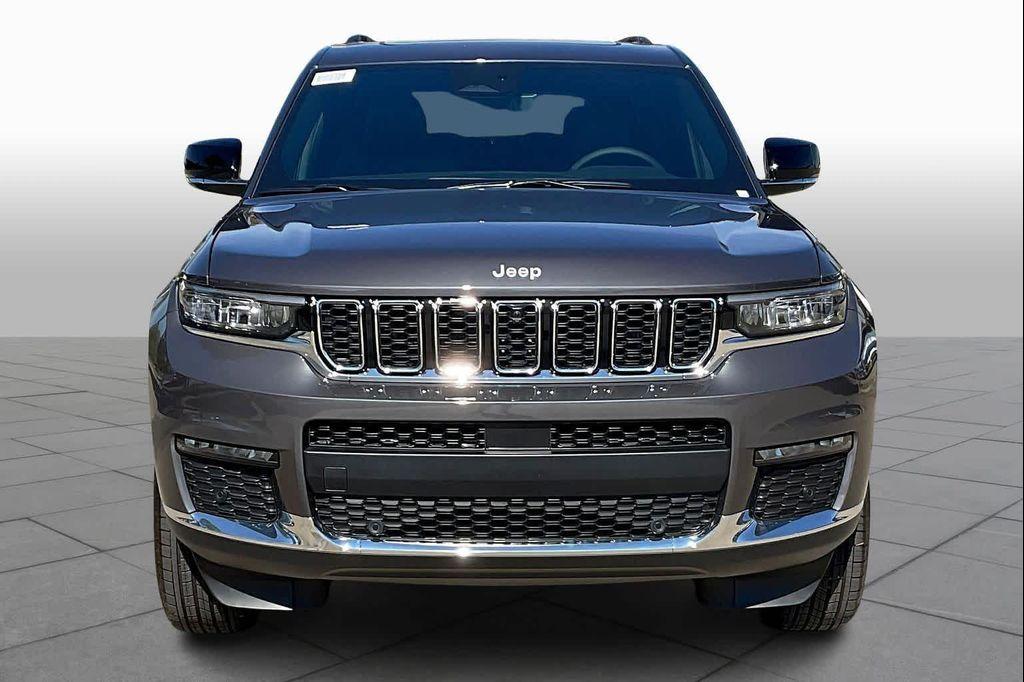 new 2025 Jeep Grand Cherokee L car, priced at $50,035