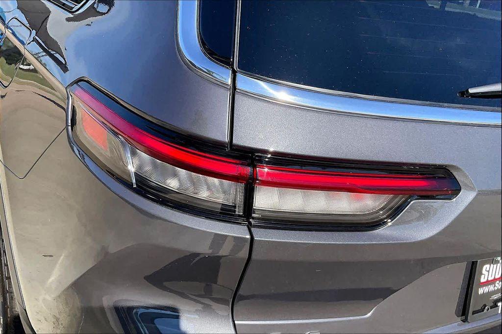 new 2025 Jeep Grand Cherokee L car, priced at $50,035