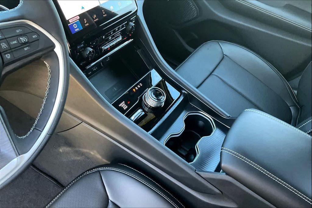 new 2025 Jeep Grand Cherokee L car, priced at $50,035