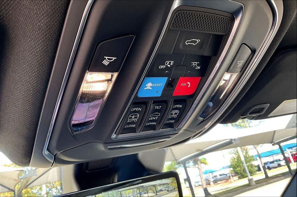 new 2025 Jeep Grand Cherokee L car, priced at $50,035