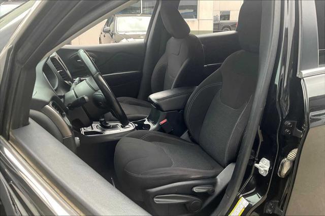 used 2019 Jeep Cherokee car, priced at $8,999