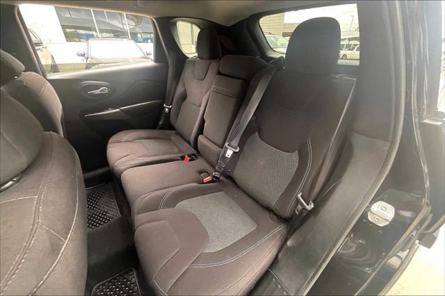 used 2019 Jeep Cherokee car, priced at $8,999