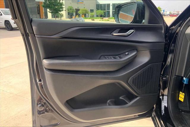 new 2025 Jeep Grand Cherokee L car, priced at $45,725