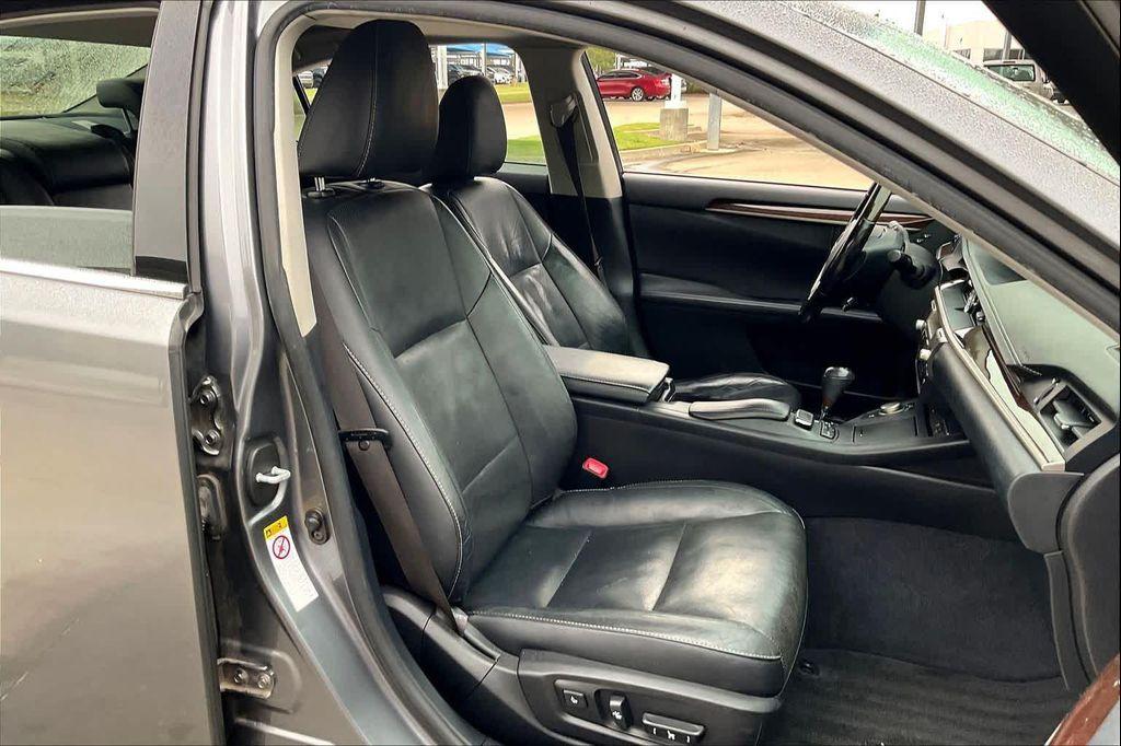 used 2015 Lexus ES 350 car, priced at $11,999