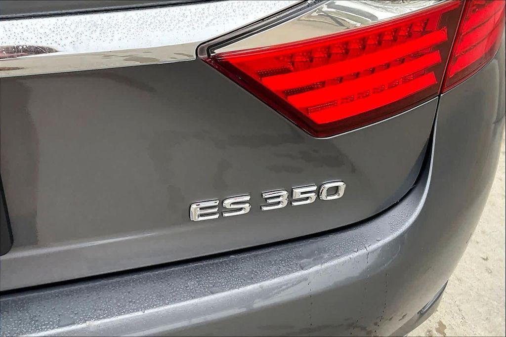 used 2015 Lexus ES 350 car, priced at $11,999