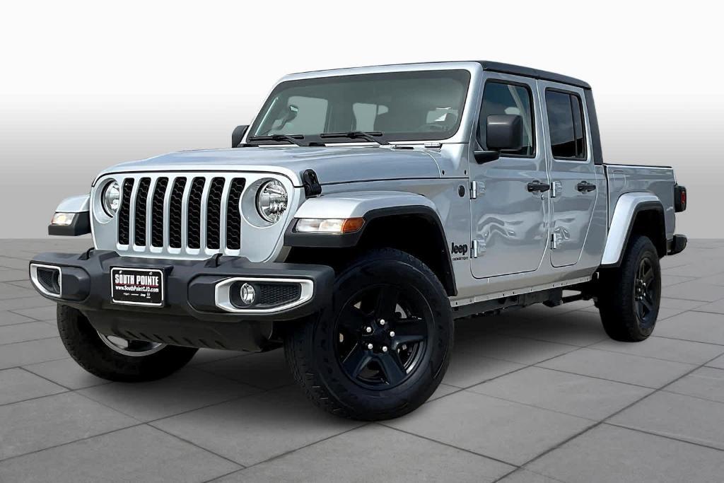 used 2022 Jeep Gladiator car, priced at $38,499