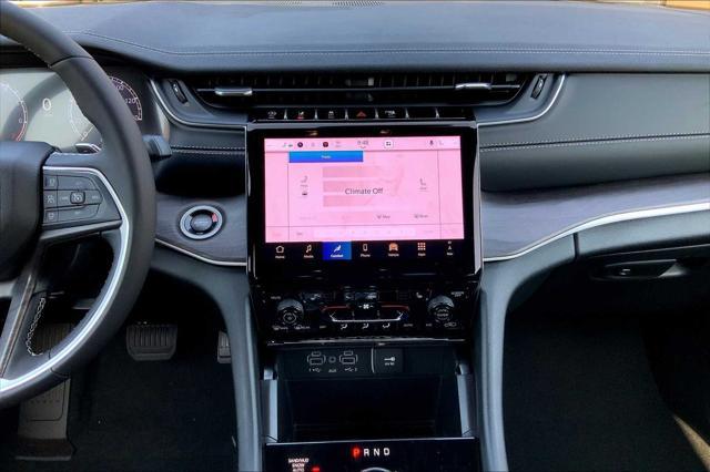 new 2025 Jeep Grand Cherokee L car, priced at $51,215