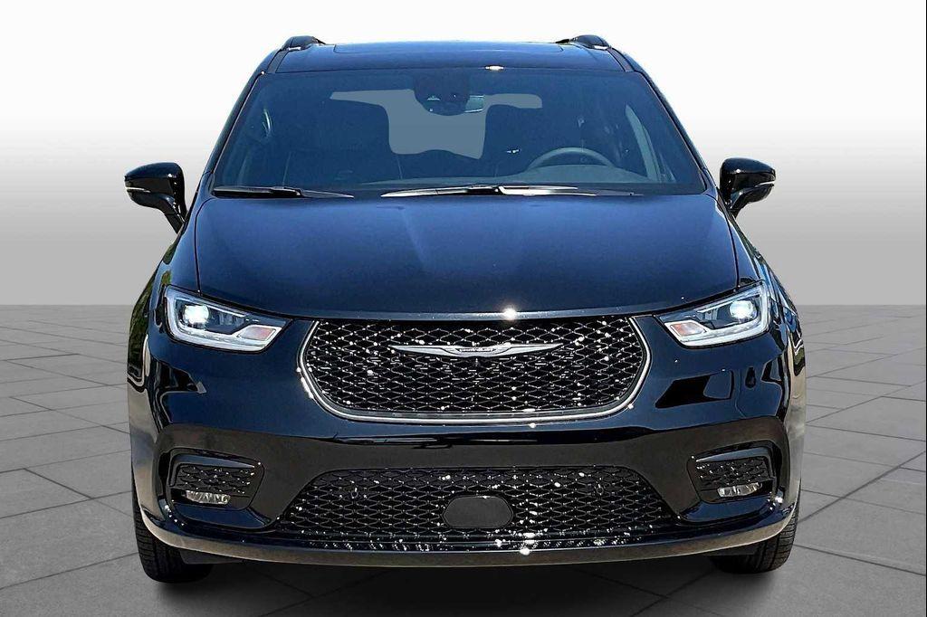 new 2026 Chrysler Pacifica car, priced at $54,999