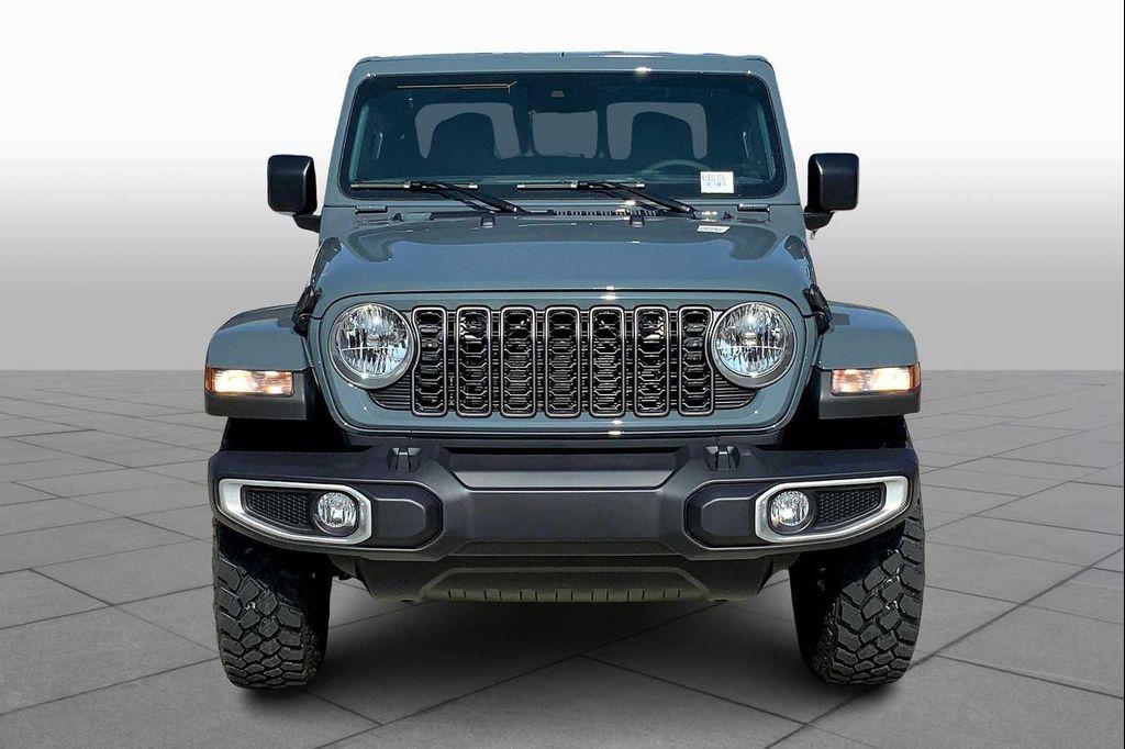new 2025 Jeep Gladiator car, priced at $44,755