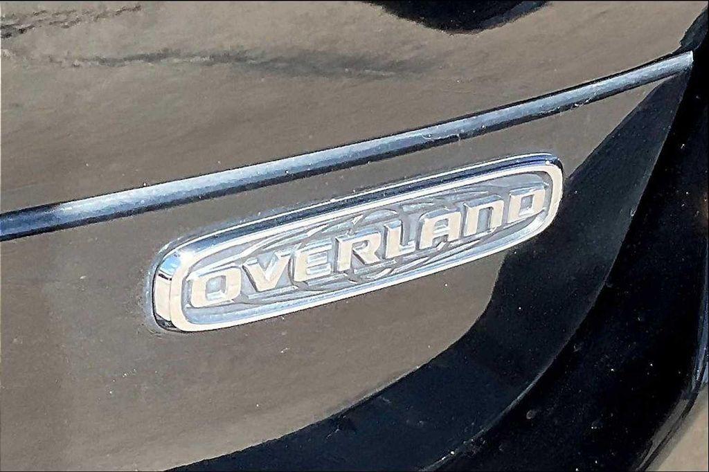 used 2021 Jeep Grand Cherokee L car, priced at $27,999