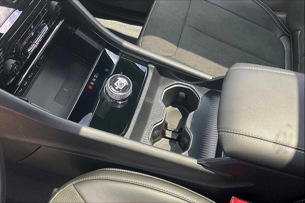 new 2025 Jeep Grand Cherokee car, priced at $43,725