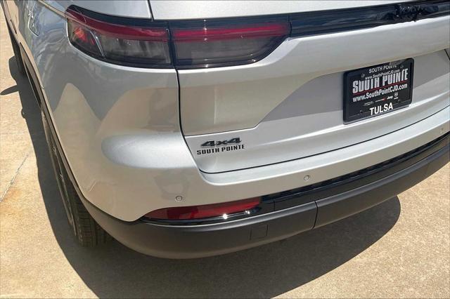 new 2025 Jeep Grand Cherokee car, priced at $44,725