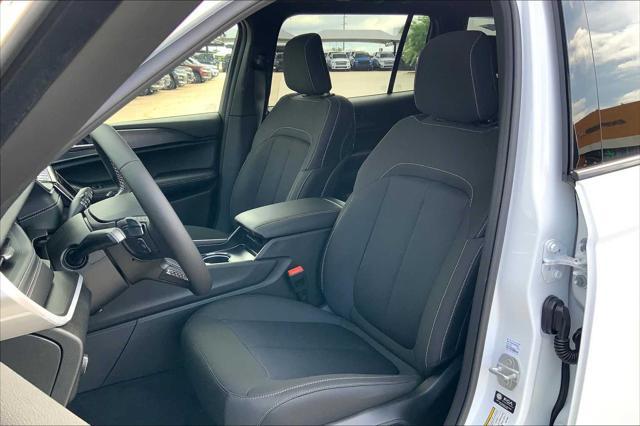 new 2025 Jeep Grand Cherokee L car, priced at $37,530