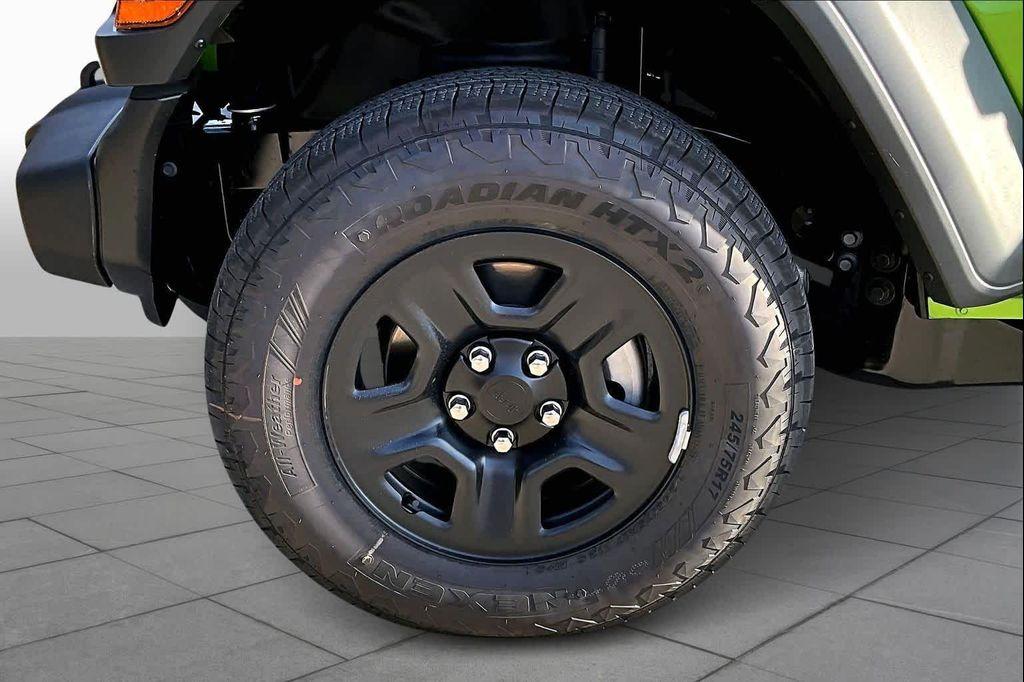 new 2026 Jeep Wrangler car, priced at $36,975