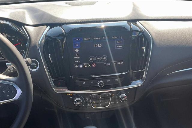 used 2023 Chevrolet Traverse car, priced at $38,999