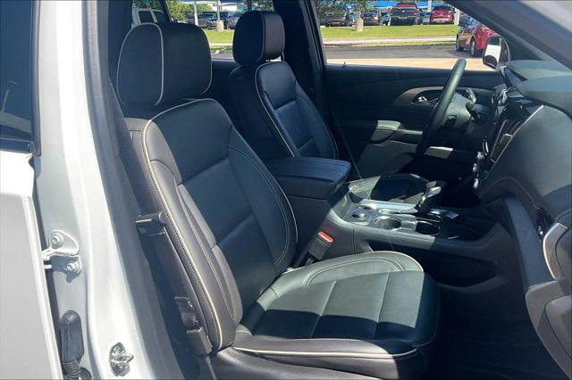 used 2023 Chevrolet Traverse car, priced at $38,999