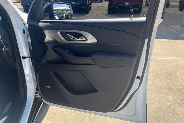 used 2023 Chevrolet Traverse car, priced at $38,999