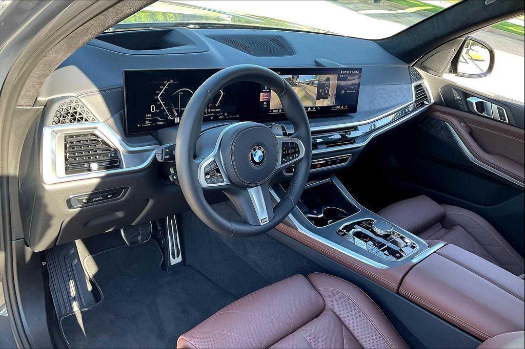 used 2025 BMW X7 car, priced at $77,999