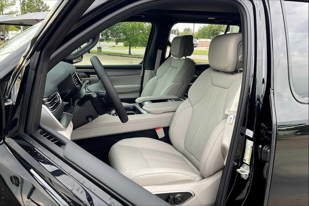 new 2025 Jeep Wagoneer car, priced at $68,999