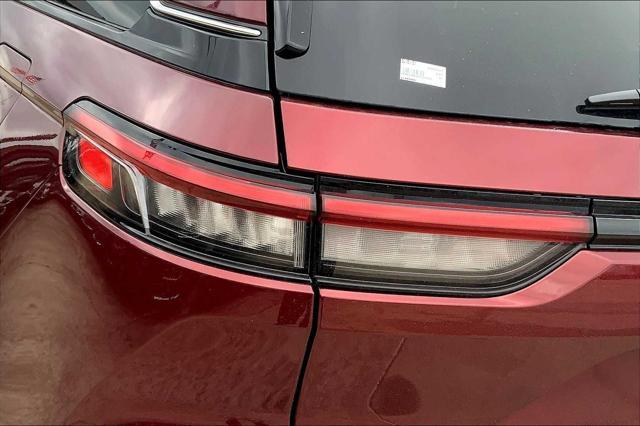 new 2025 Jeep Grand Cherokee car, priced at $42,170