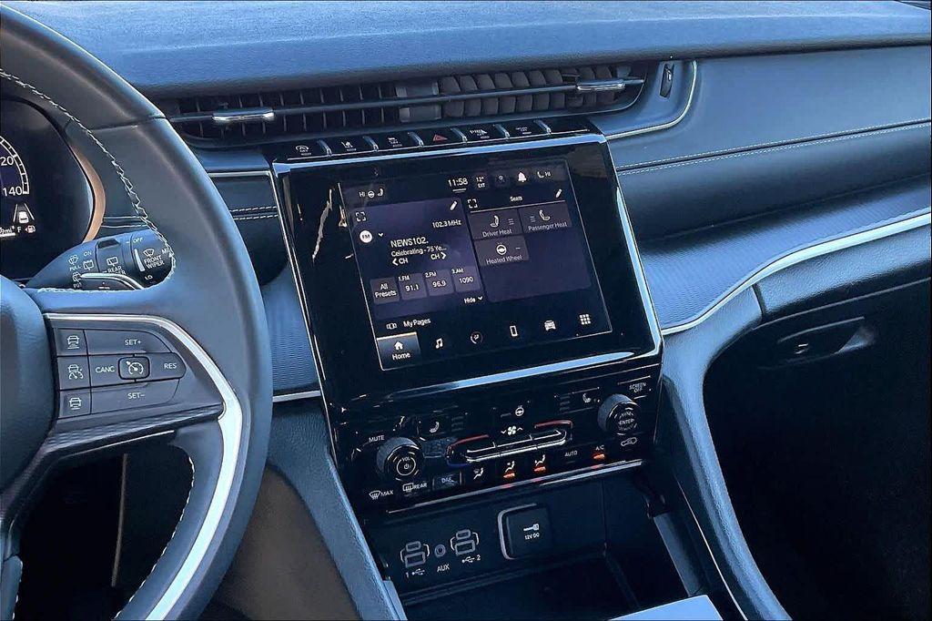 used 2024 Jeep Grand Cherokee L car, priced at $29,999