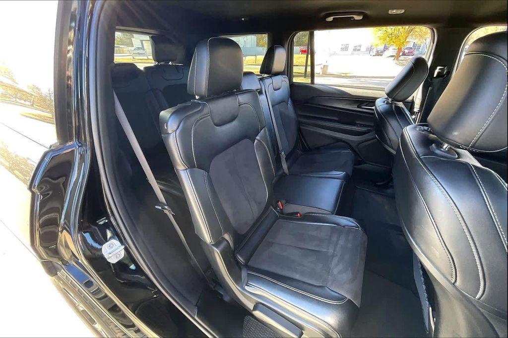 used 2024 Jeep Grand Cherokee L car, priced at $29,999