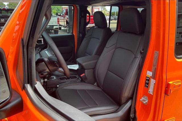 new 2025 Jeep Wrangler car, priced at $56,615