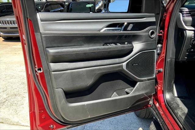 new 2025 Jeep Wagoneer car, priced at $70,125
