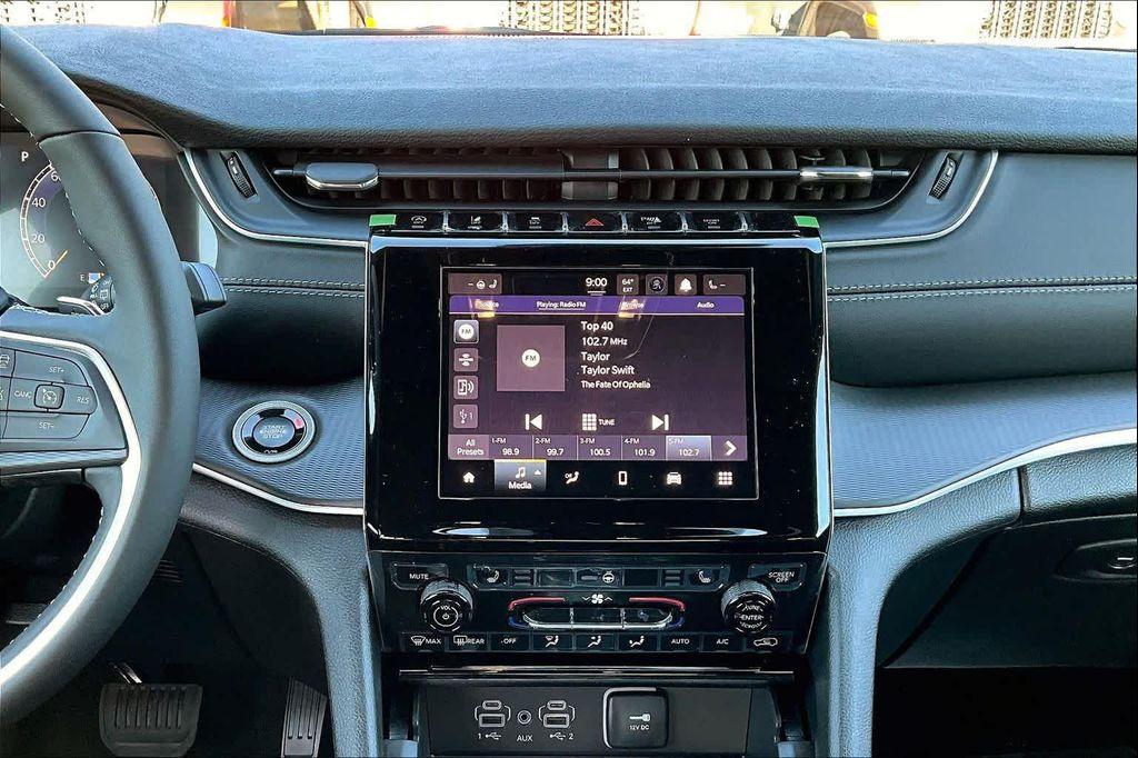 new 2025 Jeep Grand Cherokee L car, priced at $43,855