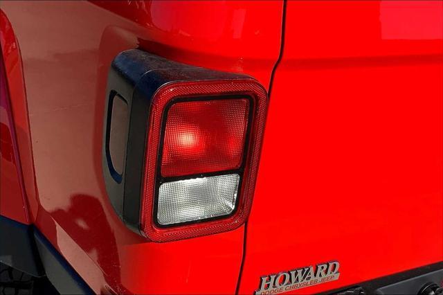 new 2025 Jeep Gladiator car, priced at $44,855
