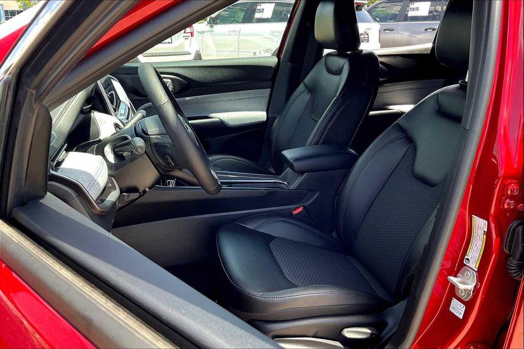 new 2025 Jeep Compass car, priced at $27,760