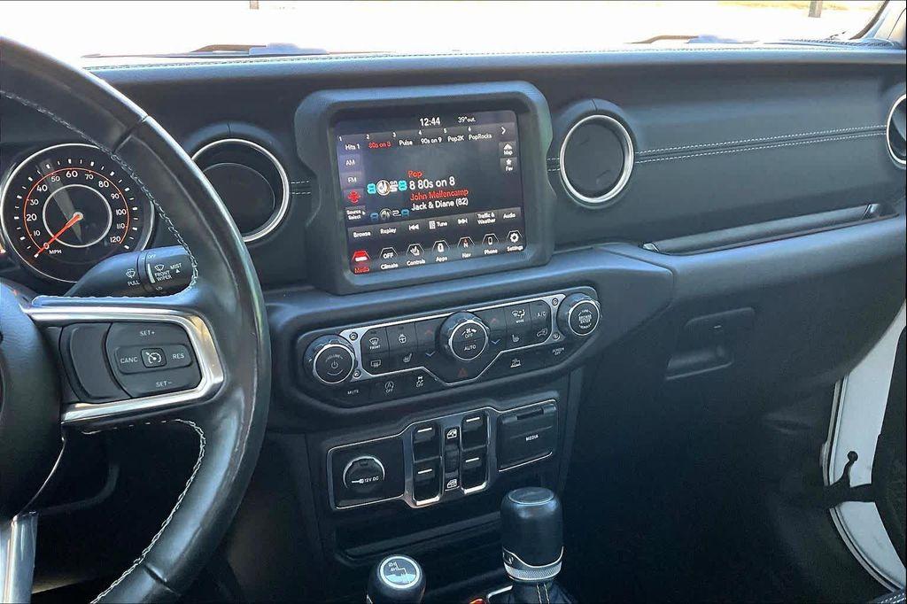 used 2022 Jeep Gladiator car, priced at $31,999