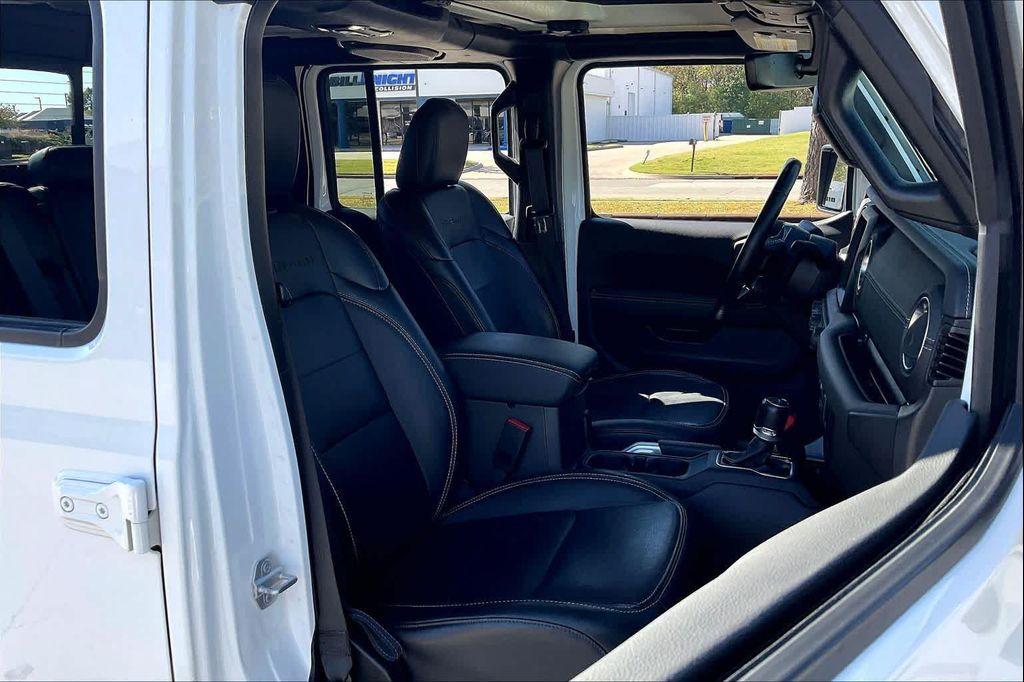 used 2022 Jeep Gladiator car, priced at $31,999