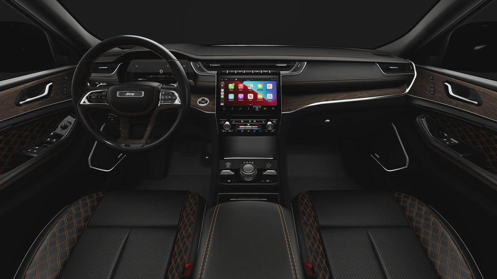 new 2025 Jeep Grand Cherokee car, priced at $58,475