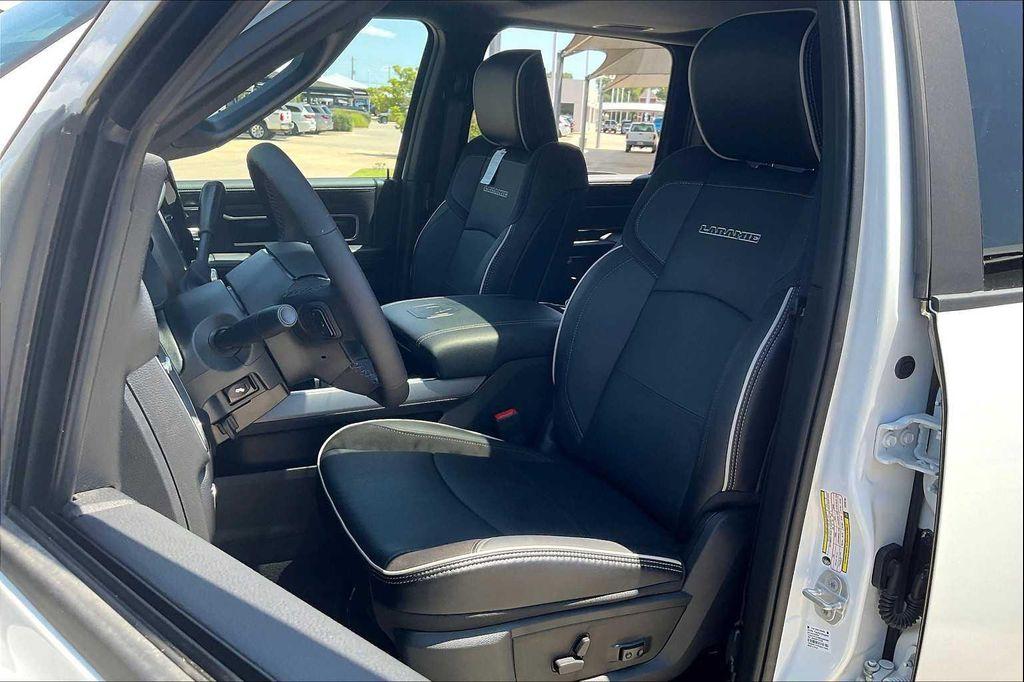new 2025 Ram 2500 car, priced at $80,880