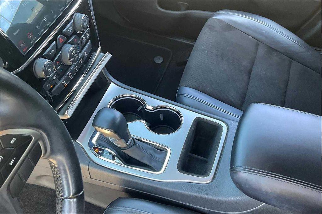 used 2020 Jeep Grand Cherokee car, priced at $19,999
