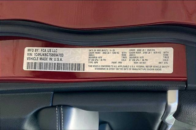 new 2025 Jeep Grand Cherokee L car, priced at $49,835