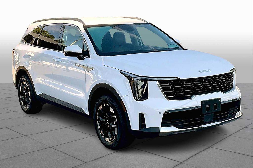 used 2024 Kia Sorento car, priced at $26,999