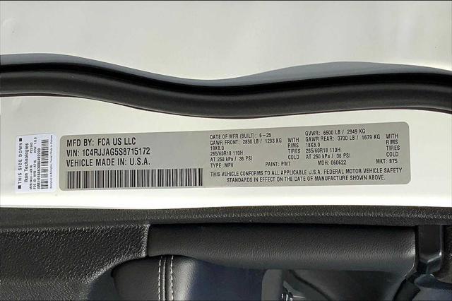 new 2025 Jeep Grand Cherokee L car, priced at $43,135