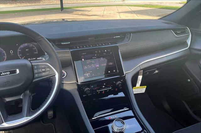 new 2025 Jeep Grand Cherokee car, priced at $44,725