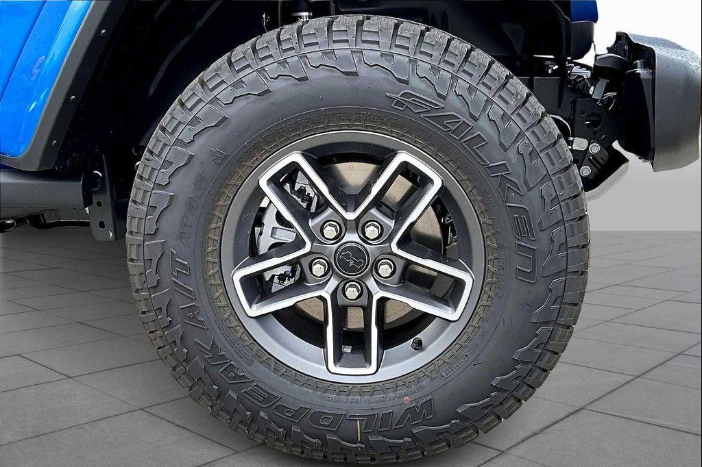 new 2025 Jeep Gladiator car, priced at $52,867