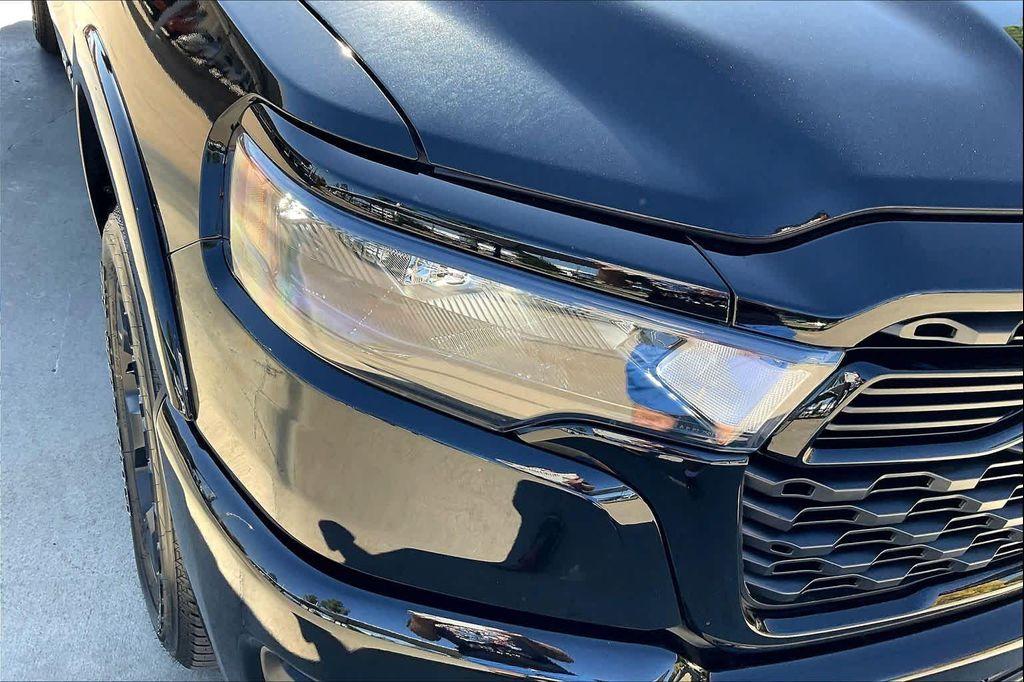 new 2025 Ram 1500 car, priced at $54,165