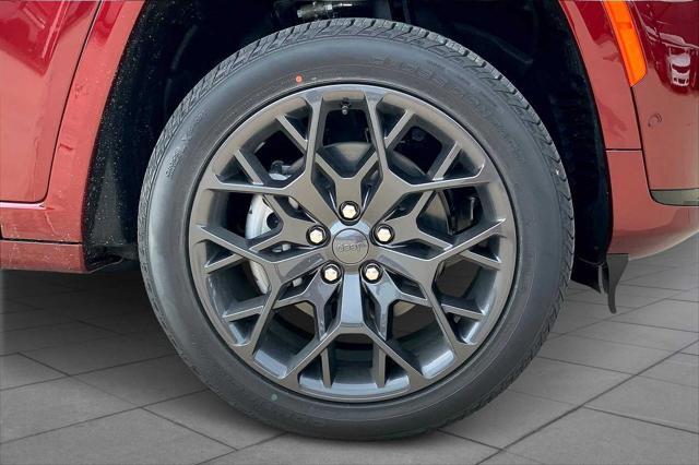 new 2025 Jeep Grand Cherokee L car, priced at $62,175