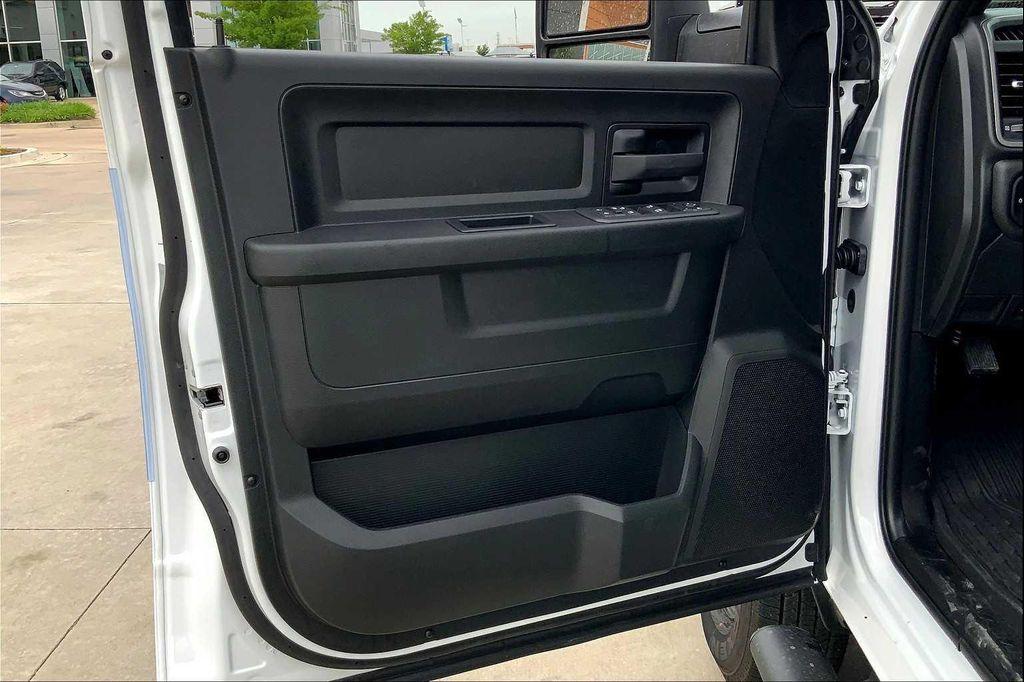 new 2025 Ram 3500 car, priced at $63,950